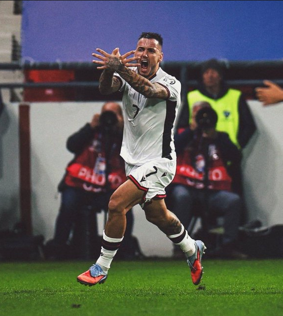 九游娱乐app-曝浙江队将签马纳伊！曾效力国米巴萨，年薪400万，土超单季18球